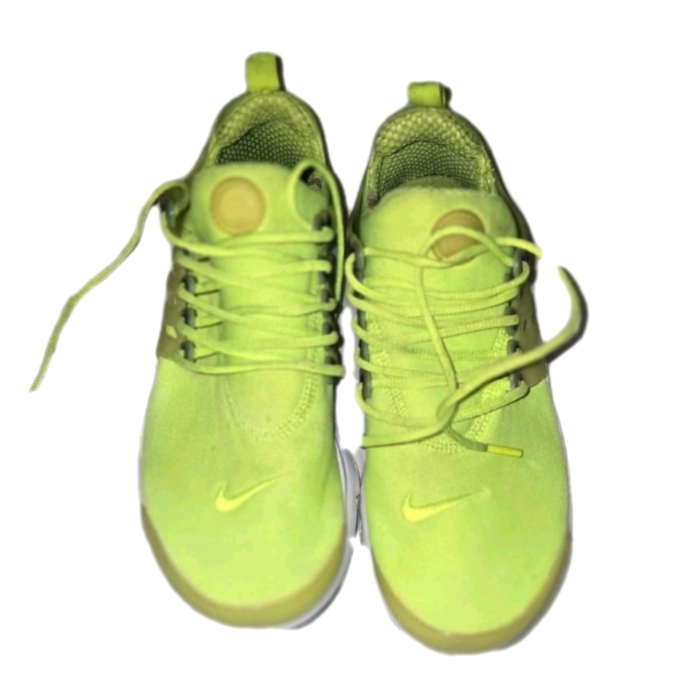 Nike Air Presto Lime Green Size 7y